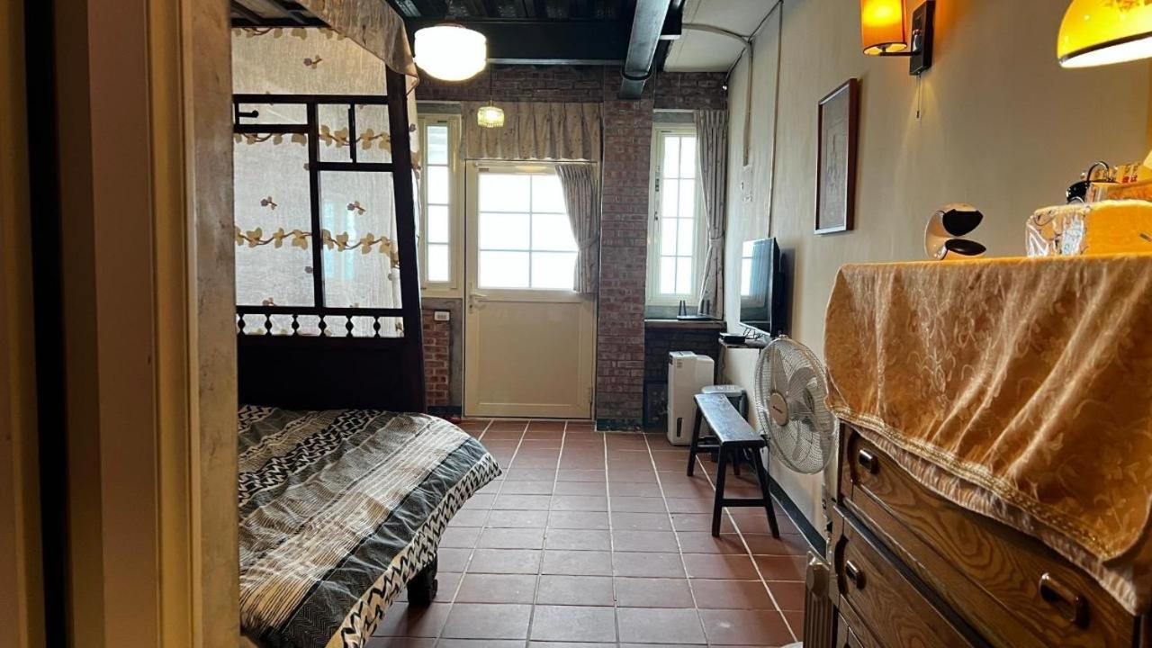 Апартаменты Qi Tang Lane Цзюфэнь Экстерьер фото